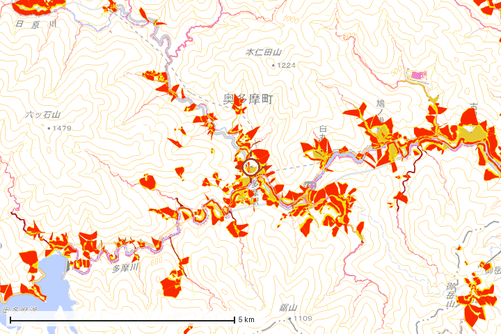 奥多摩町周辺のハザード重ね図